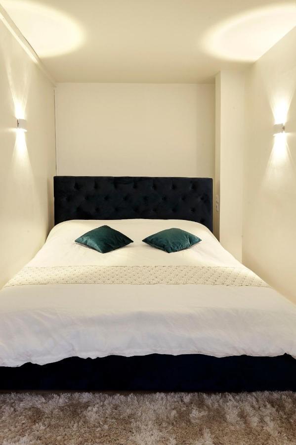 Golden Junior - Jacuzzi Apartment Rouen Exterior foto